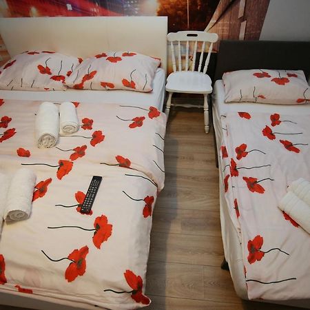 Apartments Rooms Fontane Trnje - Free Parking 자그레브 외부 사진