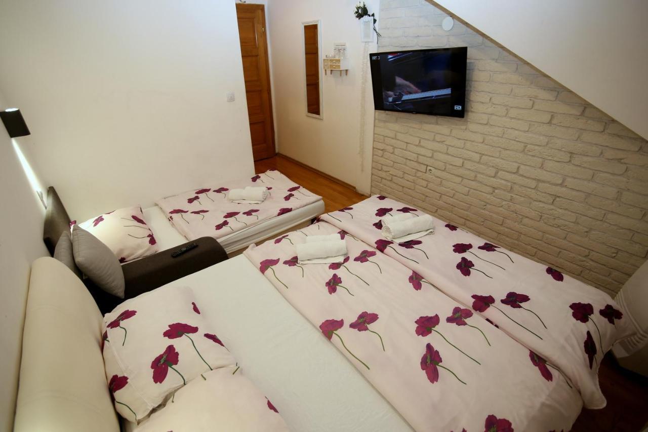 Apartments Rooms Fontane Trnje - Free Parking 자그레브 외부 사진