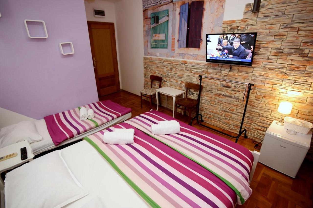 Apartments Rooms Fontane Trnje - Free Parking 자그레브 외부 사진